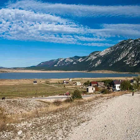 On The Lake Near Mostar Villa Jablanica